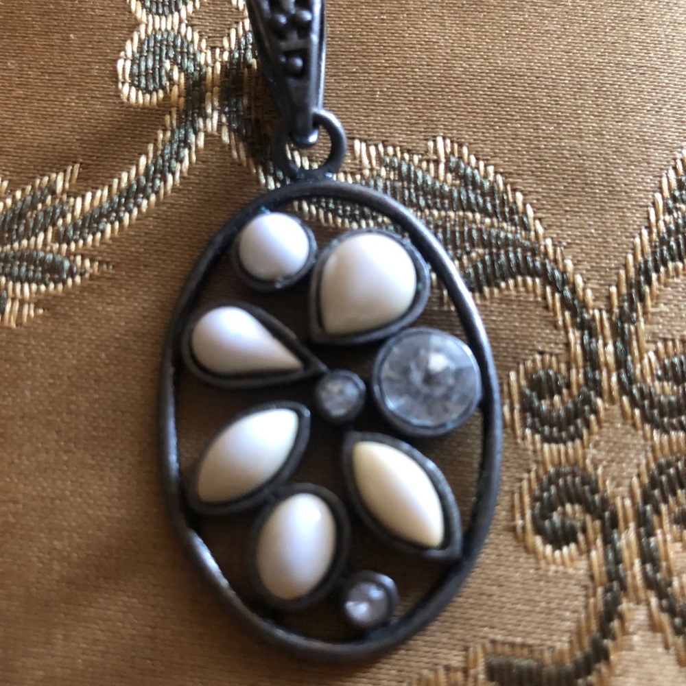 Pendant